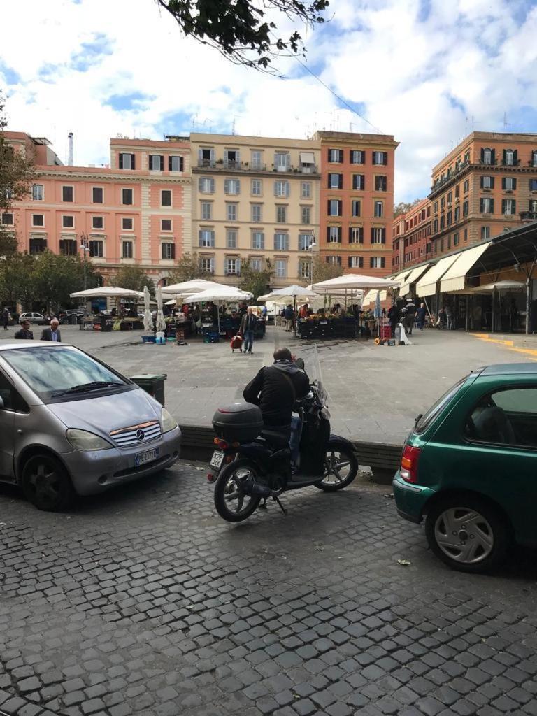 Midtown Trastevere Рим Экстерьер фото